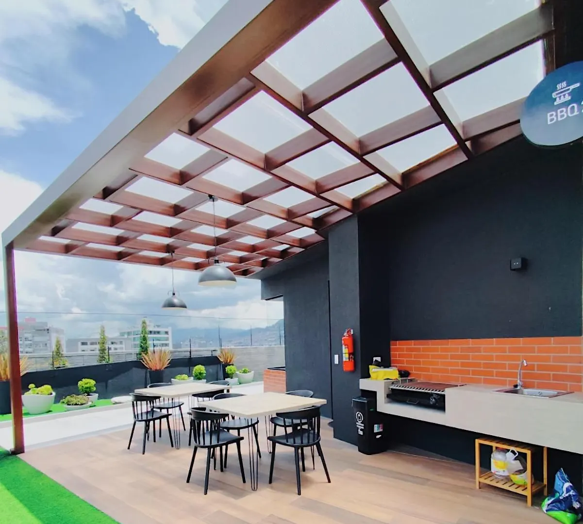 Beautiful Family Apartment In Quiet Residences Quito Ecuador